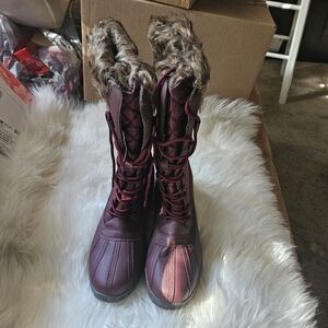 Othr Women's Maroon Fur-Lined Winter Boots